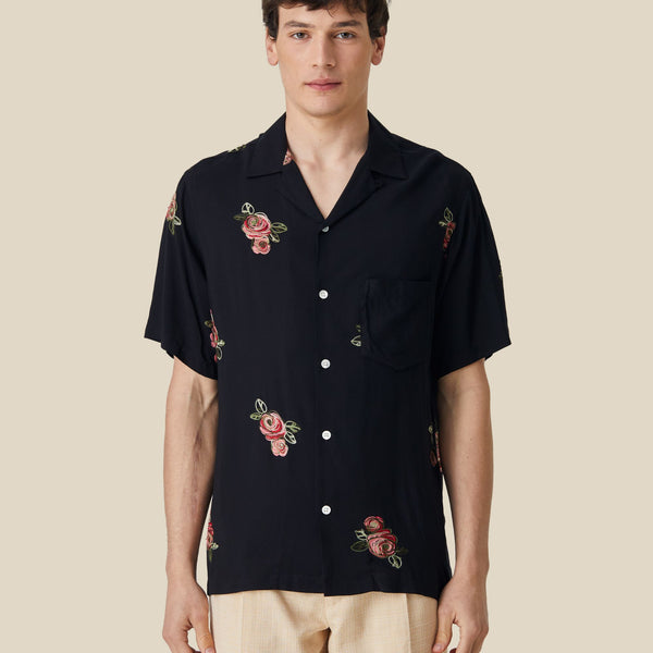  Portuguese Flannel Embroidered Vacation Shirt Roses