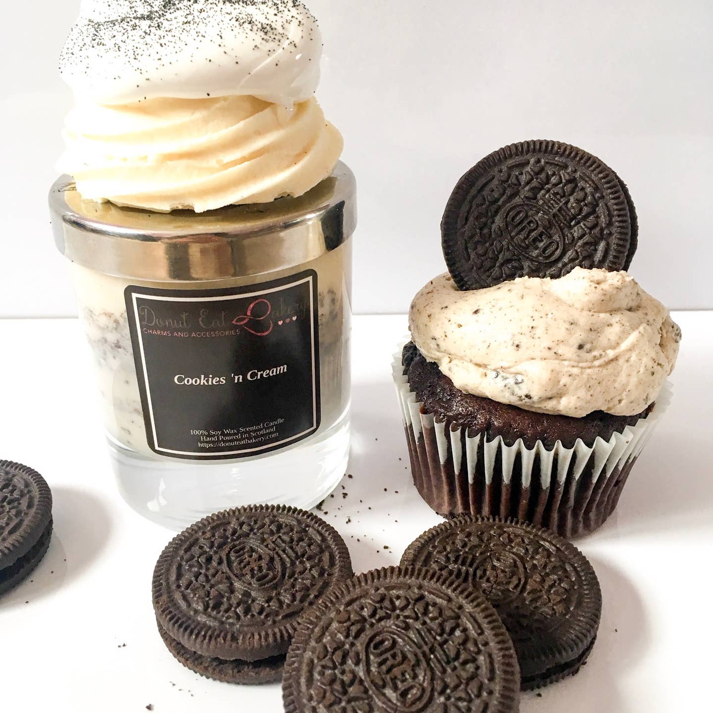 Cookies & Cream Scented Cupcake Candle