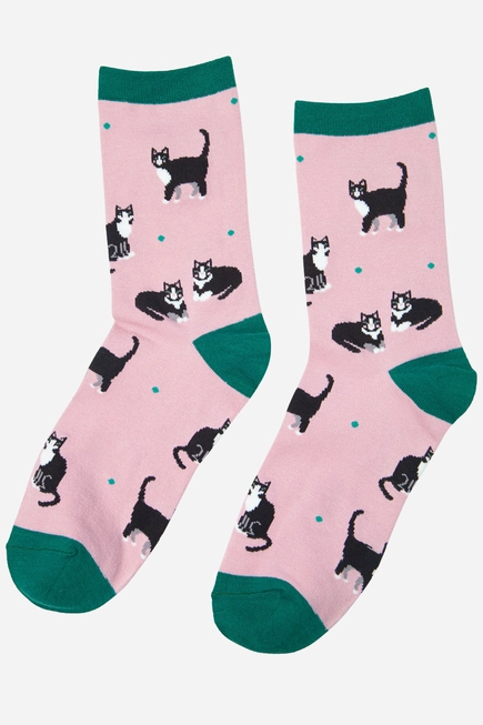 Sock Talk Women's Cat Print Bamboo Socks in Pink