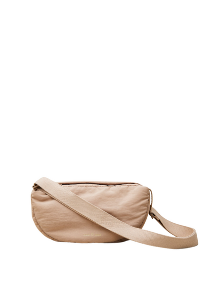 ese O ese Cross Body Bag In Camel From