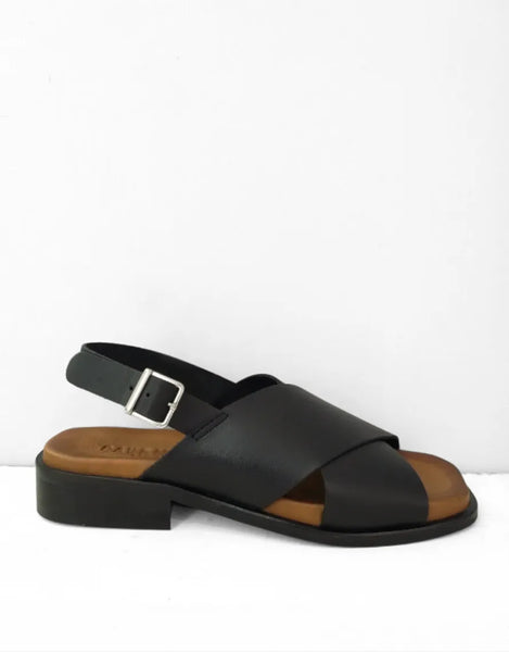pavement Pavement Carly Cross Sandals In Black/tan