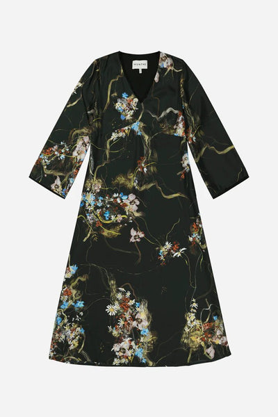 Munthe - Malaysia Silk Dress