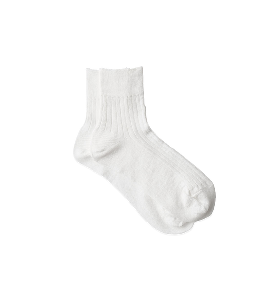 Fog Linen Work Fine Knit Linen Ribbed Ankle Socks, White