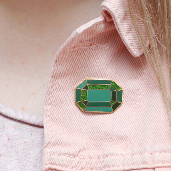 Alphabet Bags Emerald Birthstone Enamel Pin