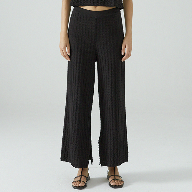Diarte Bao Knitted Trousers in Black Cotton