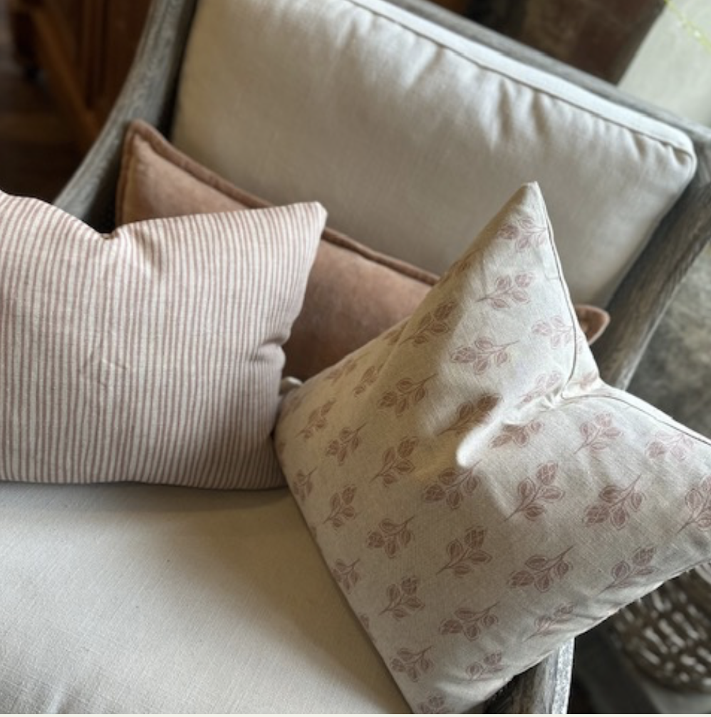 Sam Wilson 46 x 46cm Dusty Pink Flora Cushion 