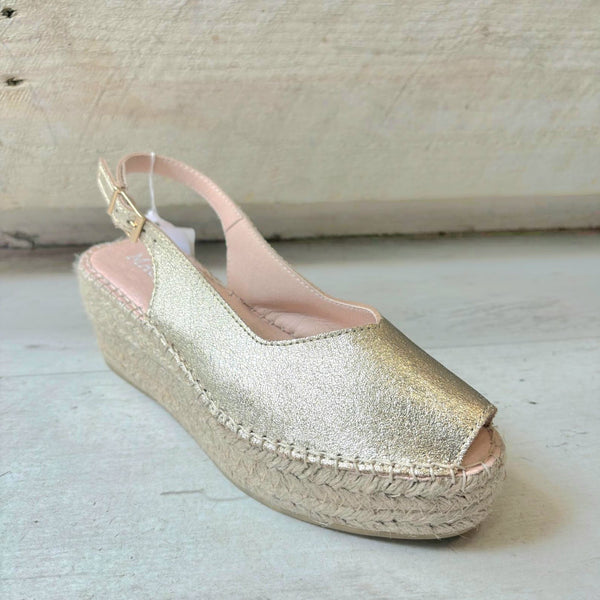 BOHO BEACH FEST Macarena Peep Wedge Espadrille - Gold