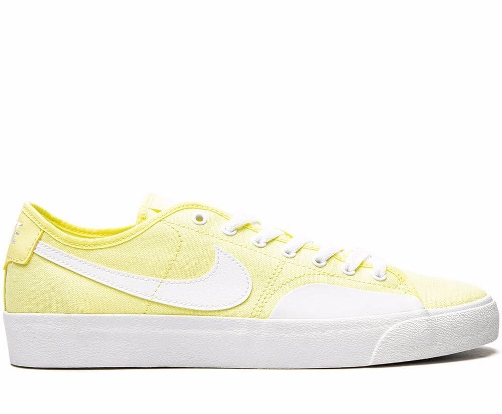 Nike Light Zitron and White Sb Blazer Court Sneakers