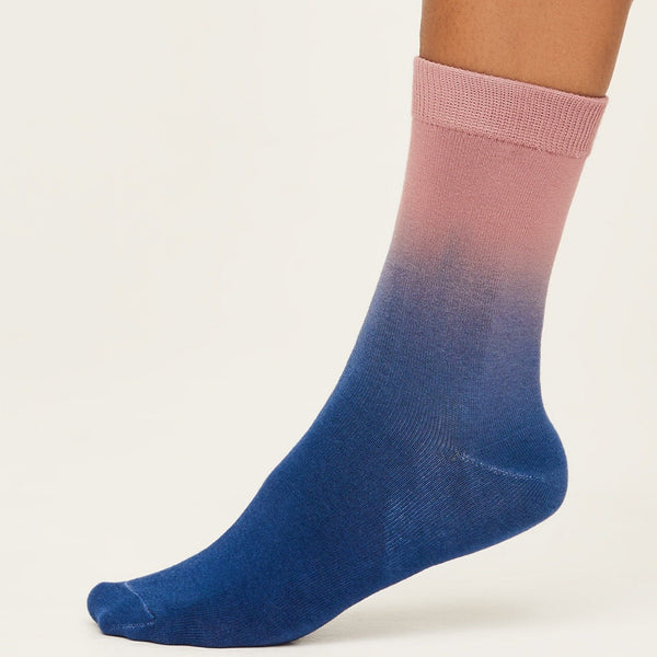 Thought Socken, dip dye