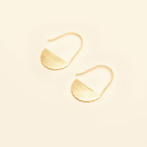 TUSKcollection Toina Gold Drop Earrings Scalloped