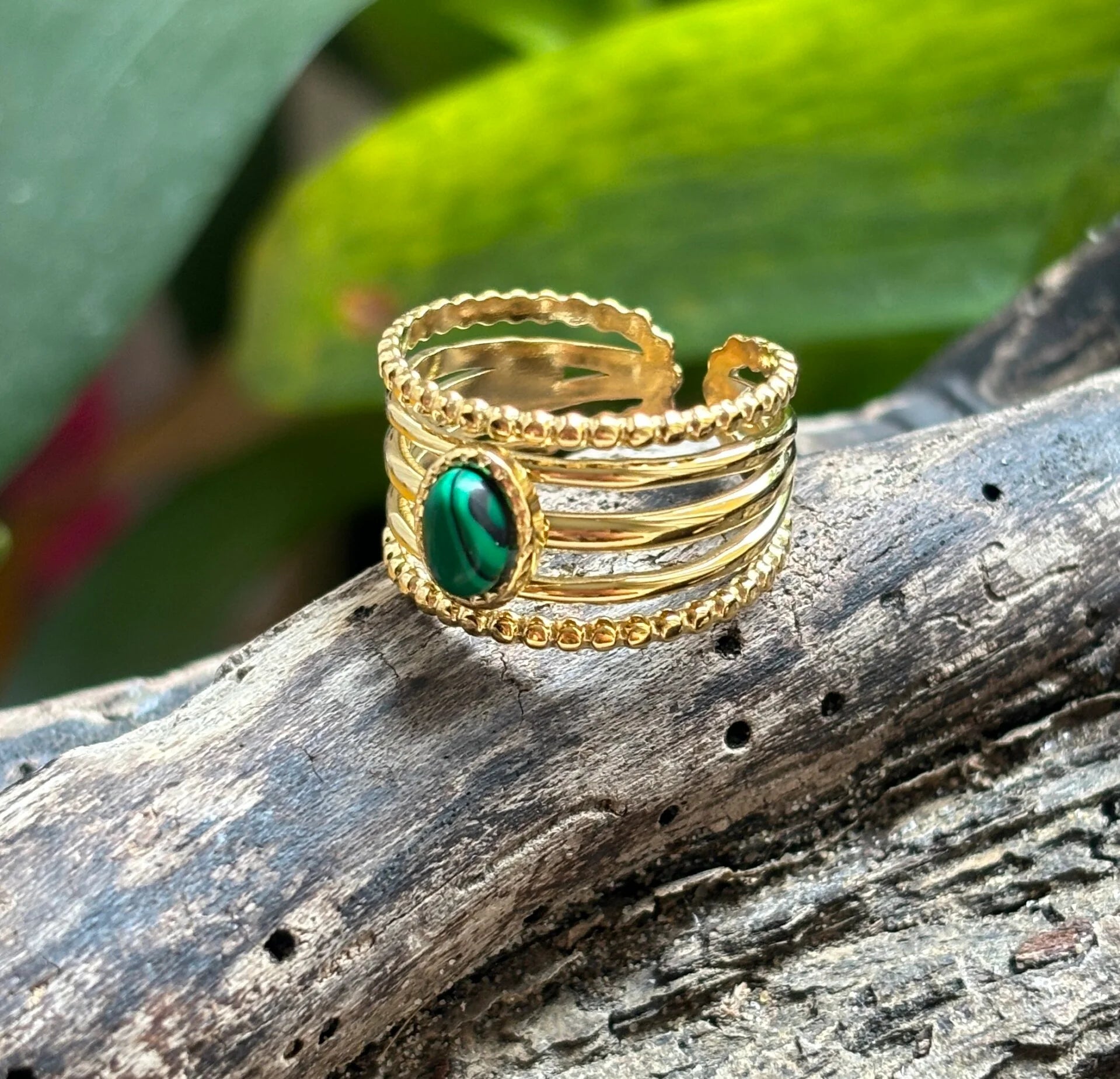 Ocean Ripples Malachite Ring 18r-6