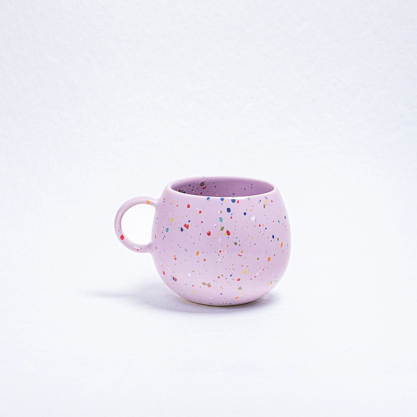 Egg Back Home Lilac Party Ball Mug