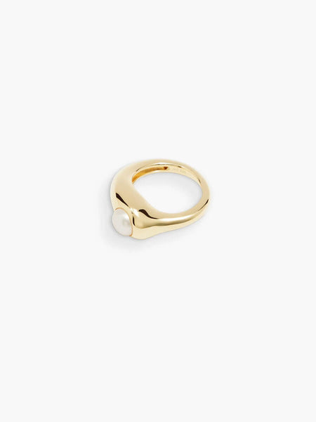 Ragbag Dualism Freshwater Pearl Ring - Gold