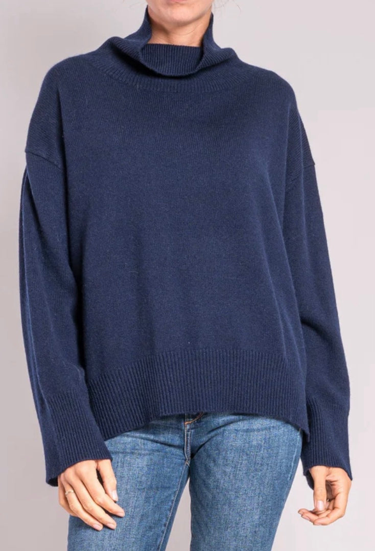 VK Cashmere Van Kukil Jean Jumper