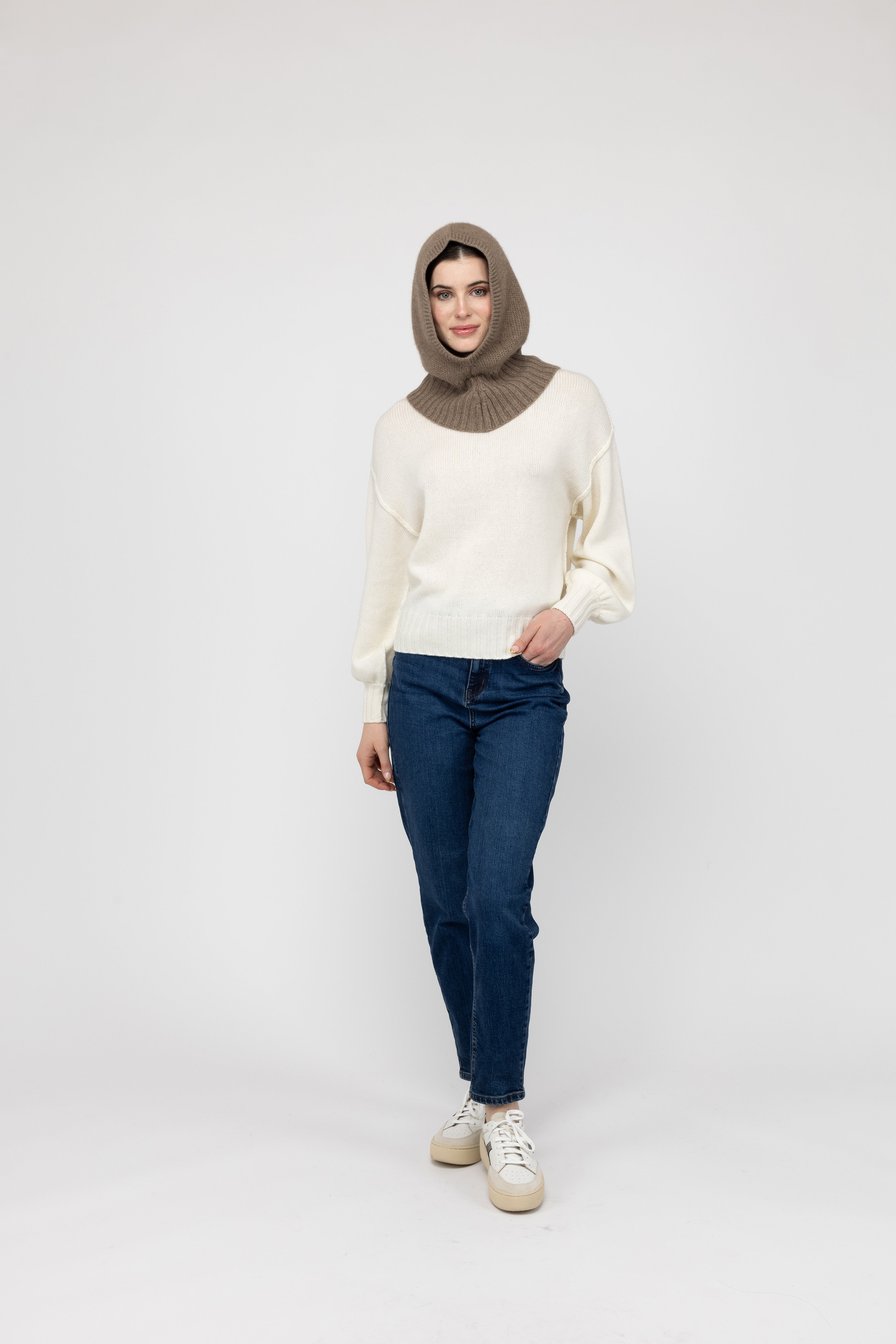 VK Cashmere Van Kukil Trinity Neck Hoody