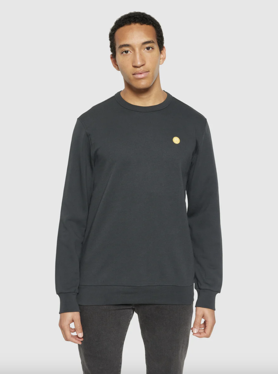 Knowledge Cotton Apparel  30518 ERIK basic badge sweat Phantom