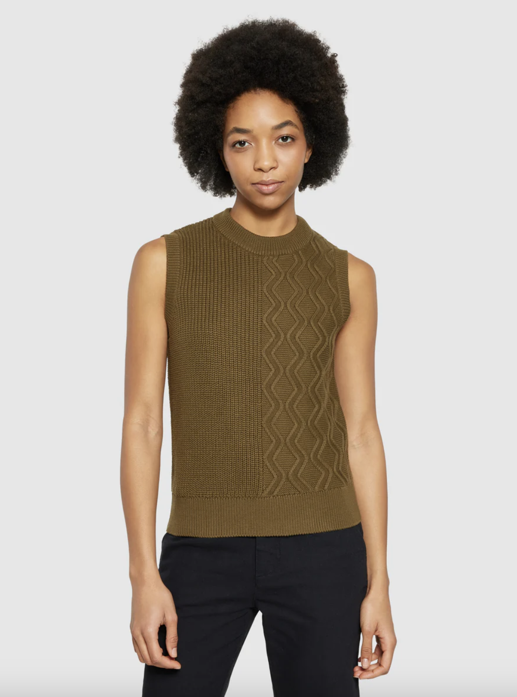 Knowledge Cotton Apparel  2100009 Cotton Cable Crew Neck Vest Dark Olive