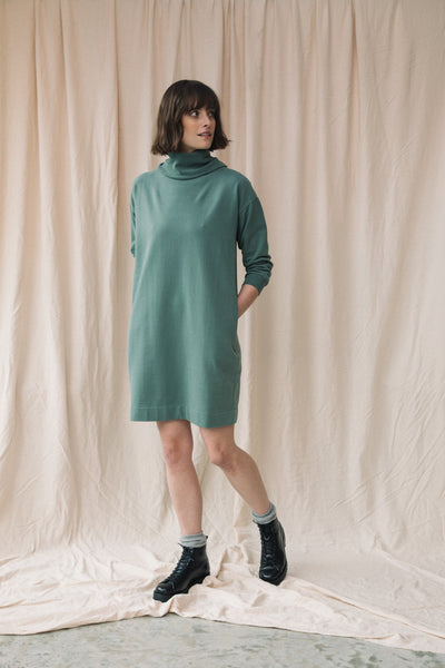 Beaumont Organic Orini Organic Cotton Felpe Dress In Eucalyptus