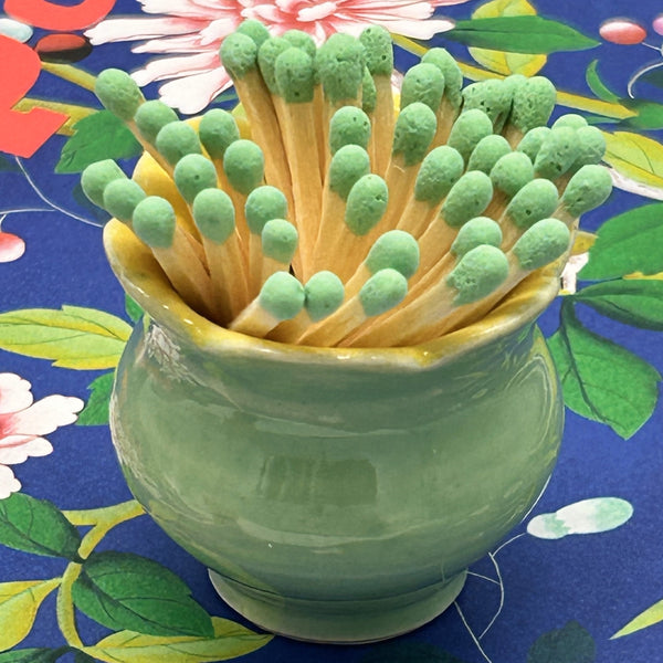 Lottie Mutton Ceramics Green Daisy Match Striker