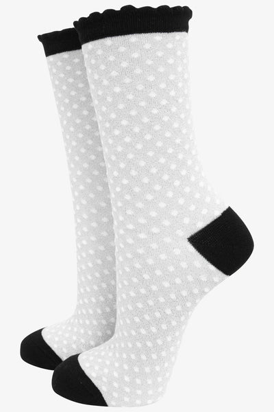 Miss Shorthair Ltd 4493gb (Coded As 4460) Cotton Blend Glitter Socks With Mini Spots and Scalloped Cuff In Grey Black