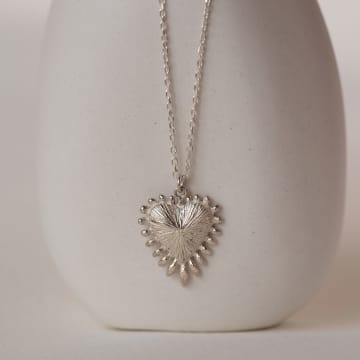 Zoe And Morgan Heart Rays Necklace Silver In Metallic