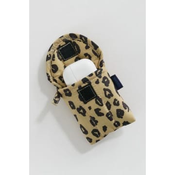 Baggu Honey Leopard Puffy Earbud Case In Multi