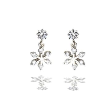 Curiouser And Curiouser Sterling Silver Snowflake Earrings In Metallic