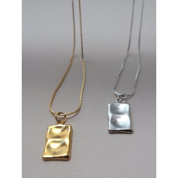 Lines + Current Liquid Name Tag Necklace In Gold