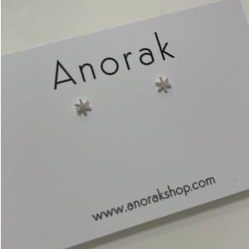 Anorak Sterling Silver Snowflake Studs Earrings In Metallic