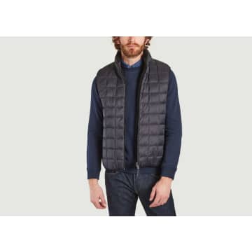 Taion Sleeveless Down Jacket In Black