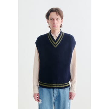 A Kind Of Guise Nulato Knit Pullunder Highschool Navy In Blue