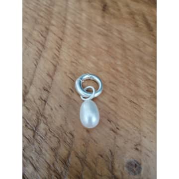 Sence Essentials Snow Charm With Freshwater Pearl In Silver In Metallic