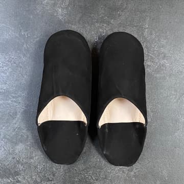 Stuff & Co Moroccan Babouche Suede Slippers | Black