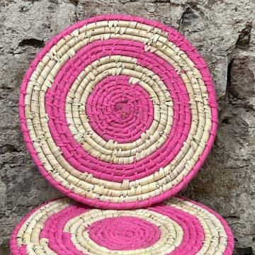 Base Set Of 4 Place Mats With Recycled Pink Sari Fabric