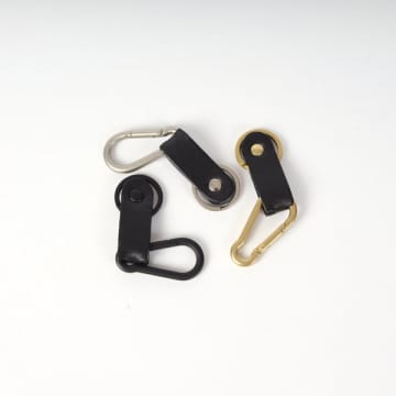 Kate Sheridan Mini Loop Keyring Black In Metallic