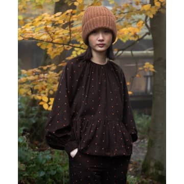 Beaumont Organic Aw23 Heidi-paige Printed Cord Blouse In Brown And Tan Polka Dot