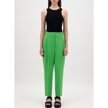 Harris Wharf Tapered Trousers Techno Viscose In Apple Green