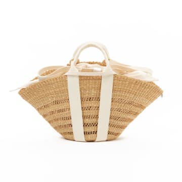 Muun Straw Bag With Ecru Removable Pouch.