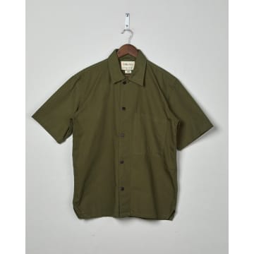Uskees Men's Lightweight Organic Buttoned Short Sleeve Shirt In Green