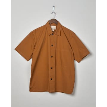 Uskees Men's Lightweight Organic Buttoned Short Sleeve Shirt In Brown
