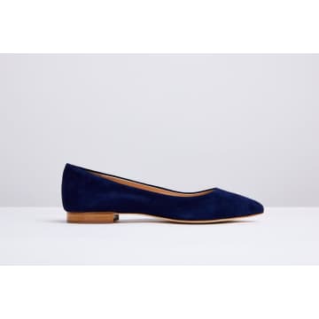 Made The Edit Kate Navy Suede In Blue