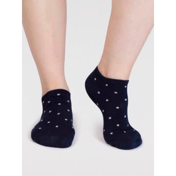 Thought Spw839 Dottie Bamboo Spotty Trainer Socks In Navy In Blue