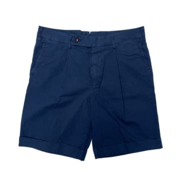 Fresh Cotton One-pleat Shorts In Navy In Blue