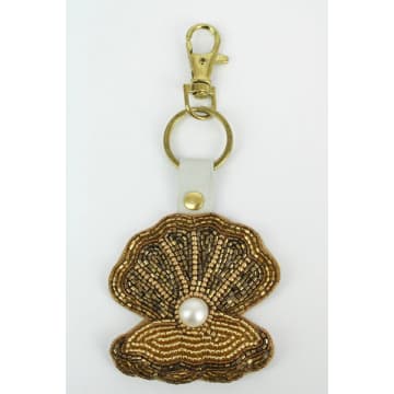 Bunny And Clarke Gold Clam Keyring