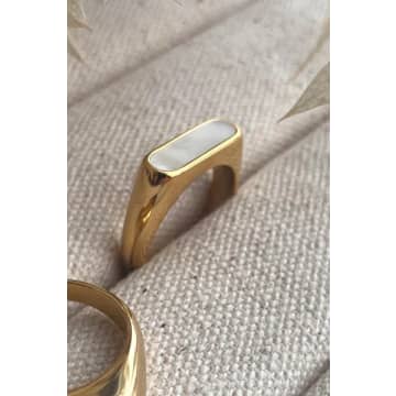 Little Nell Everyday Gold & Pearl Lozenge Ring