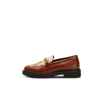 Shop Shoe The Bear Tyra Chain Loafer In Neutrals