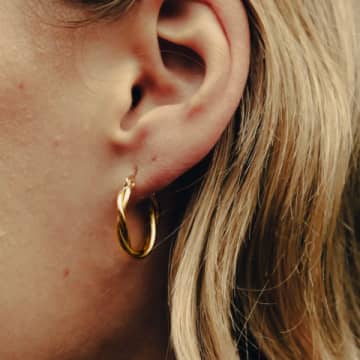 Nordic Muse Gold Single Entwine Hoop Earrings