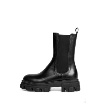 A' Pair Halley Chunky Boots In Black