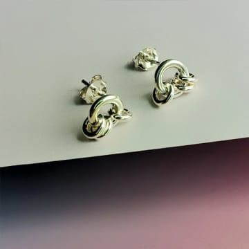 Vurchoo Silver Rings Stud Earrings Soh 1103 In Metallic