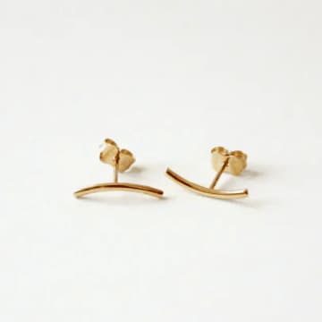 Shop Edit & Oak Arch Stud Earrings In Gold